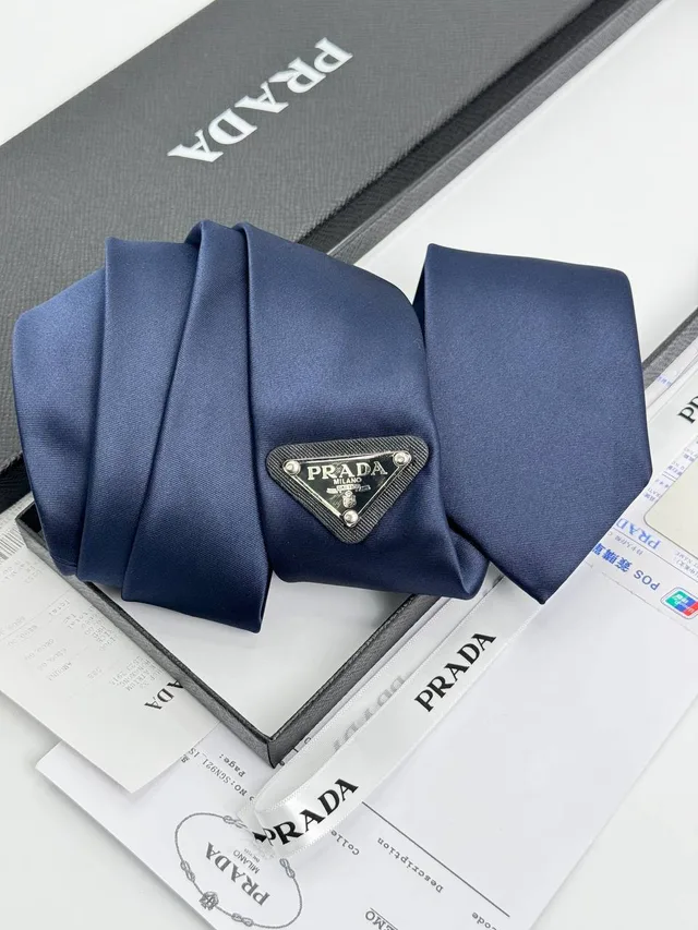 Галстук PRADA