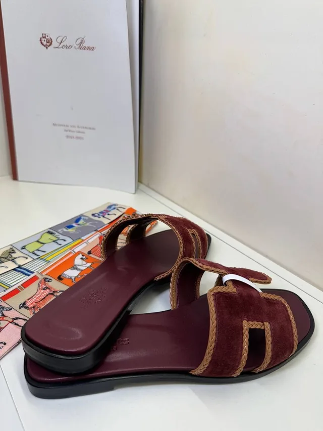 Шлепанцы Hermes