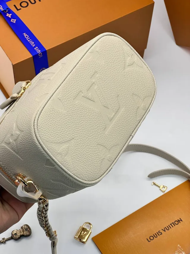 Косметичка Louis Vuitton