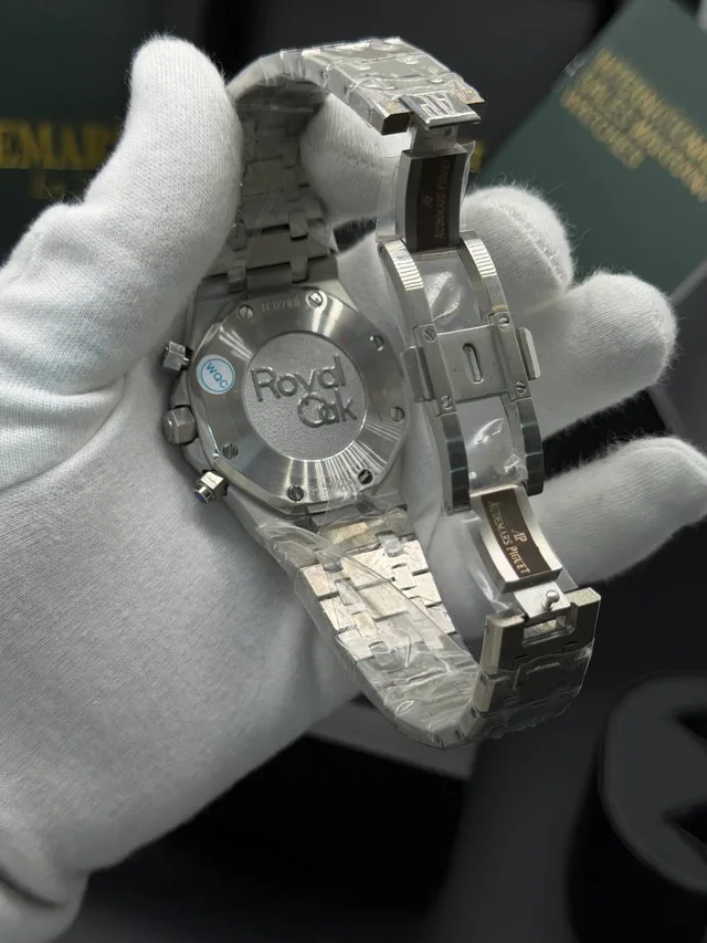 Часы Audemars Piguet