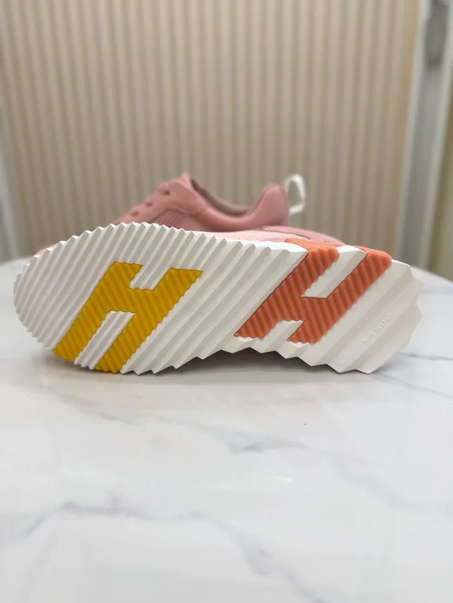 Кроссовки Hermes