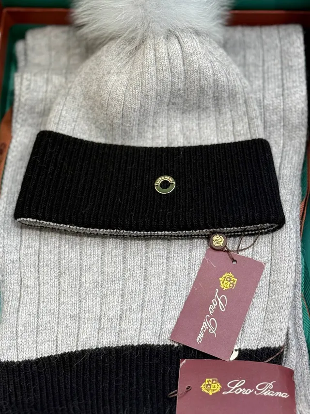 Зимний комплект от Loro Piana