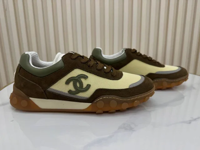 Кроссовки Chanel