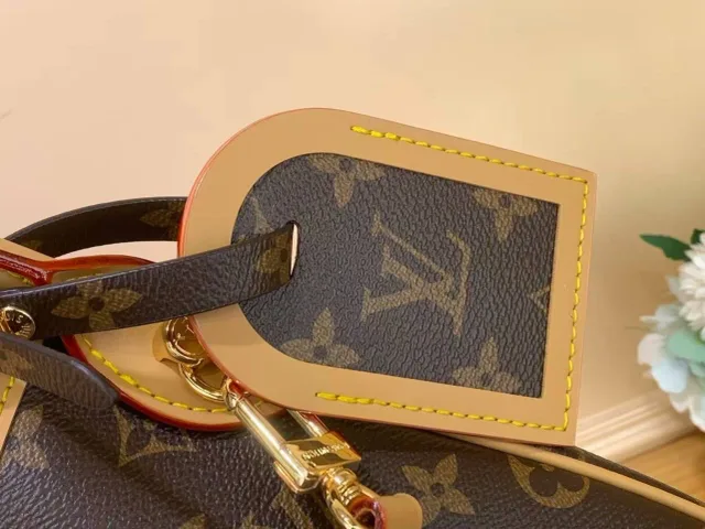 Сумка Louis Vuitton