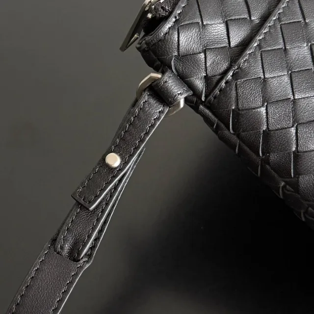 Сумка Bottega Veneta Loop
