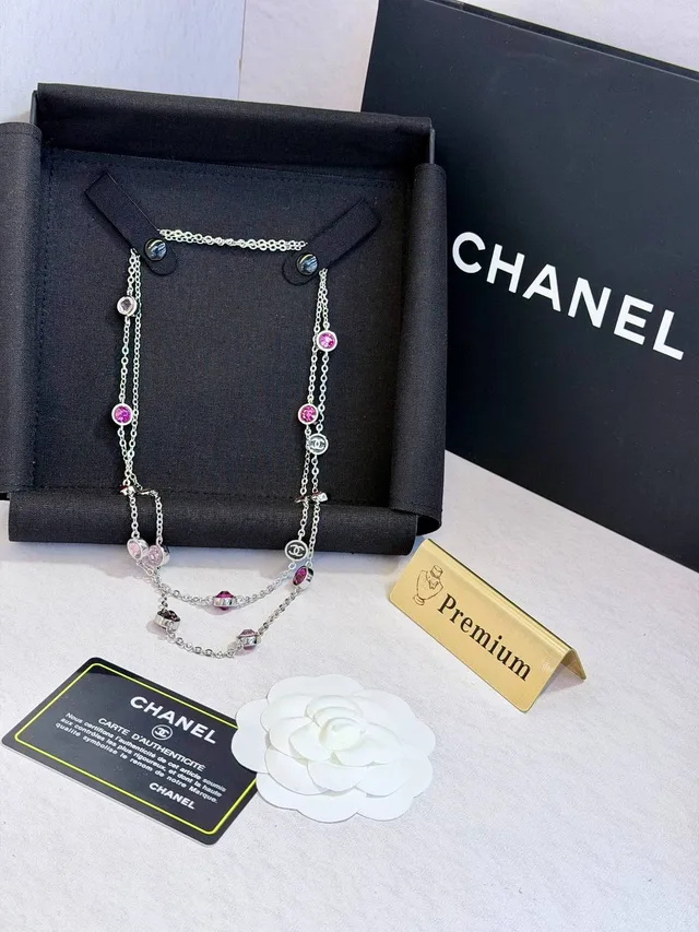 Ожерелье Chanel