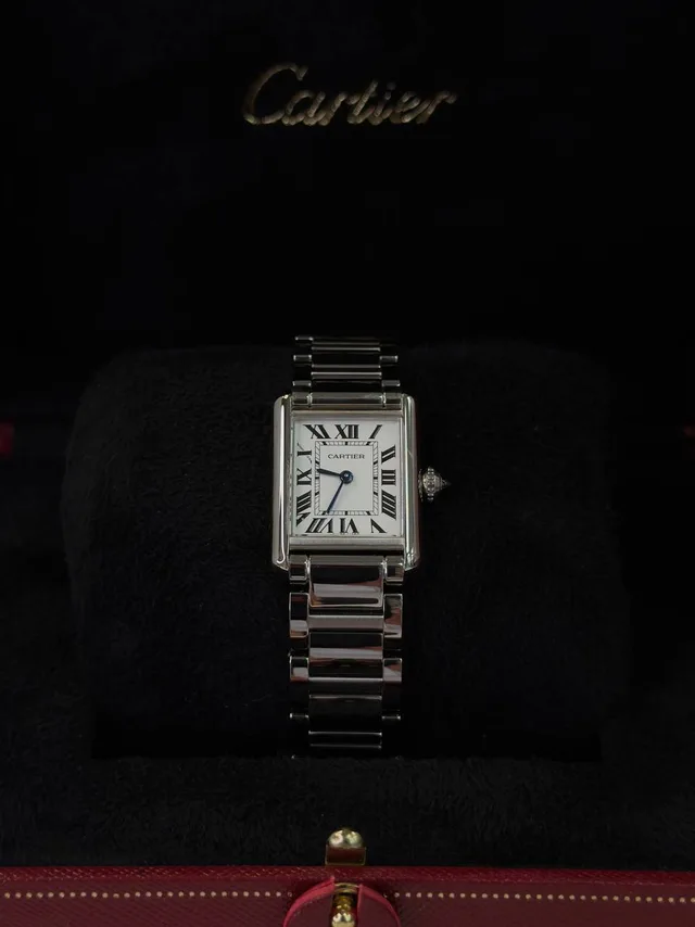 Cartier Часы Tank 22mm