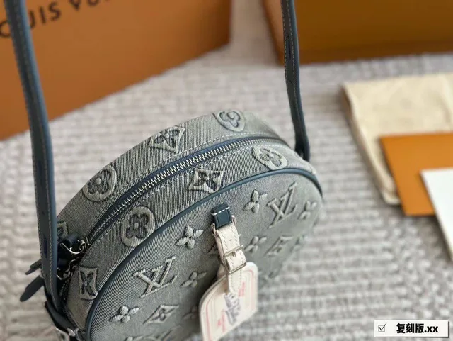 Сумка Louis Vuitton