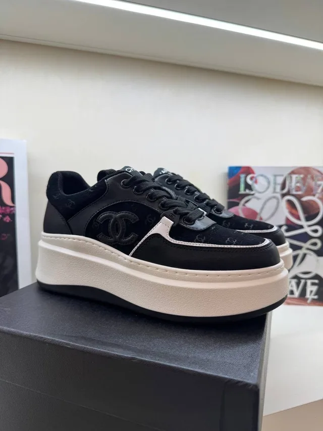 Кроссовки Chanel