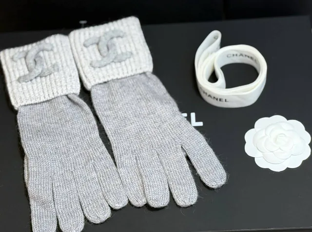 Зимний комплект от Chanel