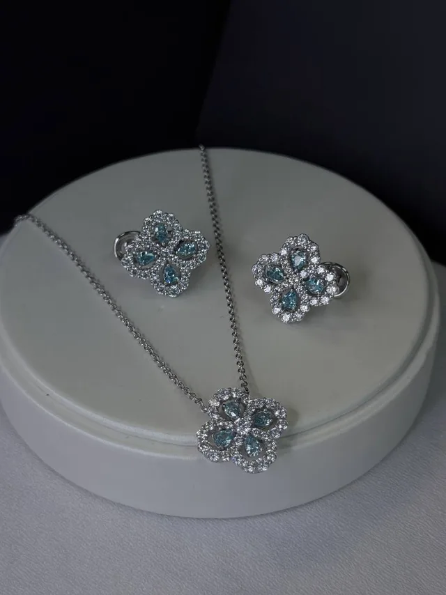 Подвеска Harry Winston