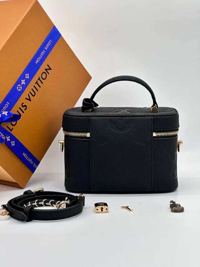 Косметичка Louis Vuitton