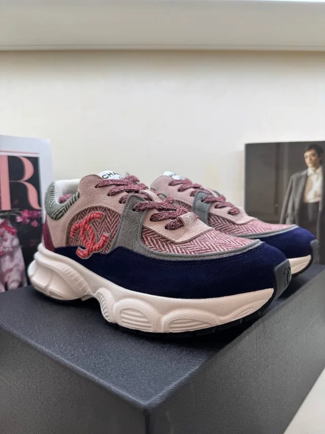 Кроссовки Chanel