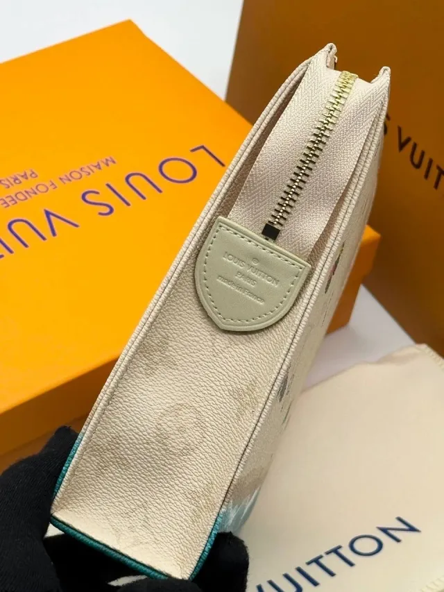 Сумка Louis Vuitton