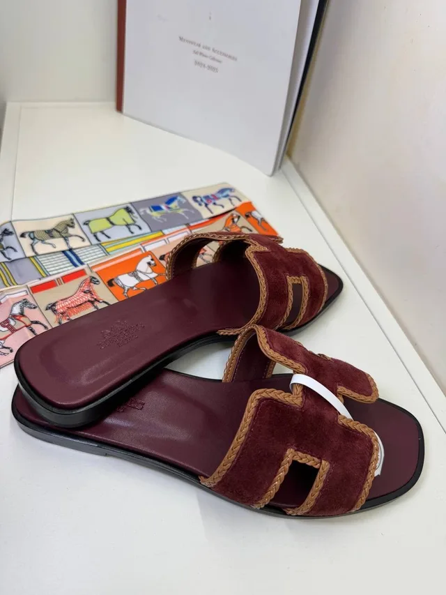 Шлепанцы Hermes