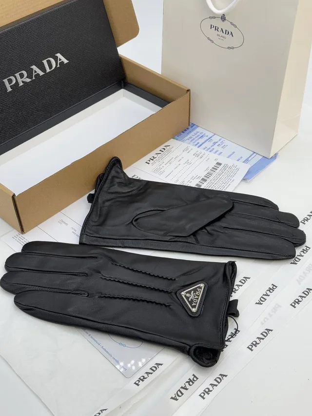 Зимние Кожанные Перчатки PRADA