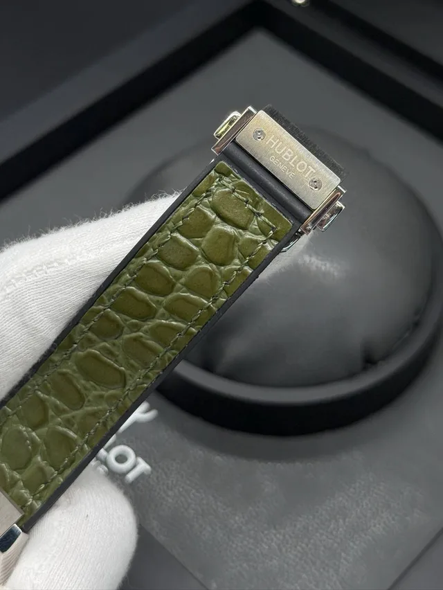 Часы HUBLOT