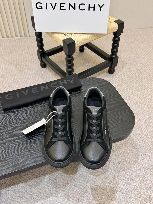 Мужская обувь от Givenchy