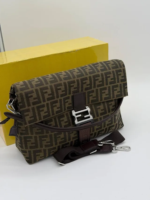 Сумка Fendi