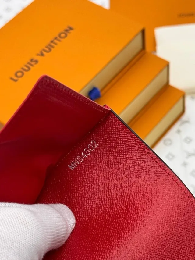 Обложка на паспорт Louis Vuitton