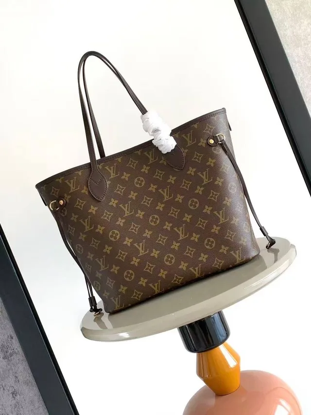 Сумка Louis Vuitton