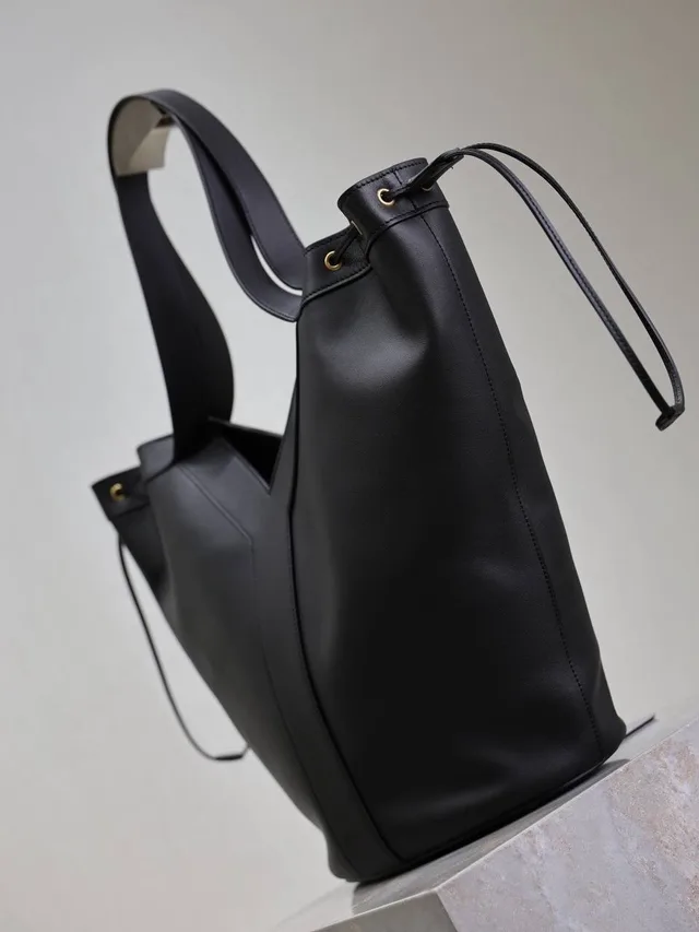 Сумка Saint Laurent Hobo
